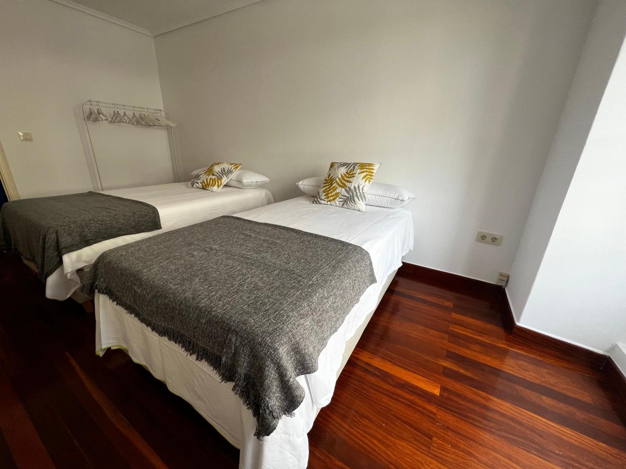 Apartamento Oktheway Riego De Agua 23 A Coruña Exterior foto